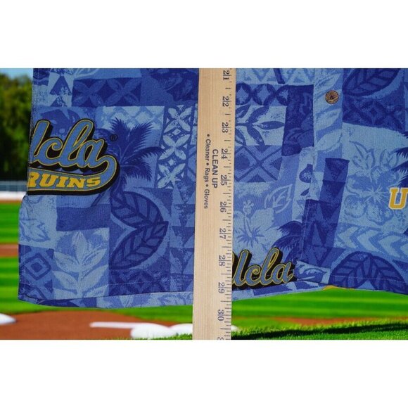 Reyn Spooner UCLA Bruins Hawaiian Shirt Men’s Large Blue 100% Rayon EUC - Picture 10 of 15